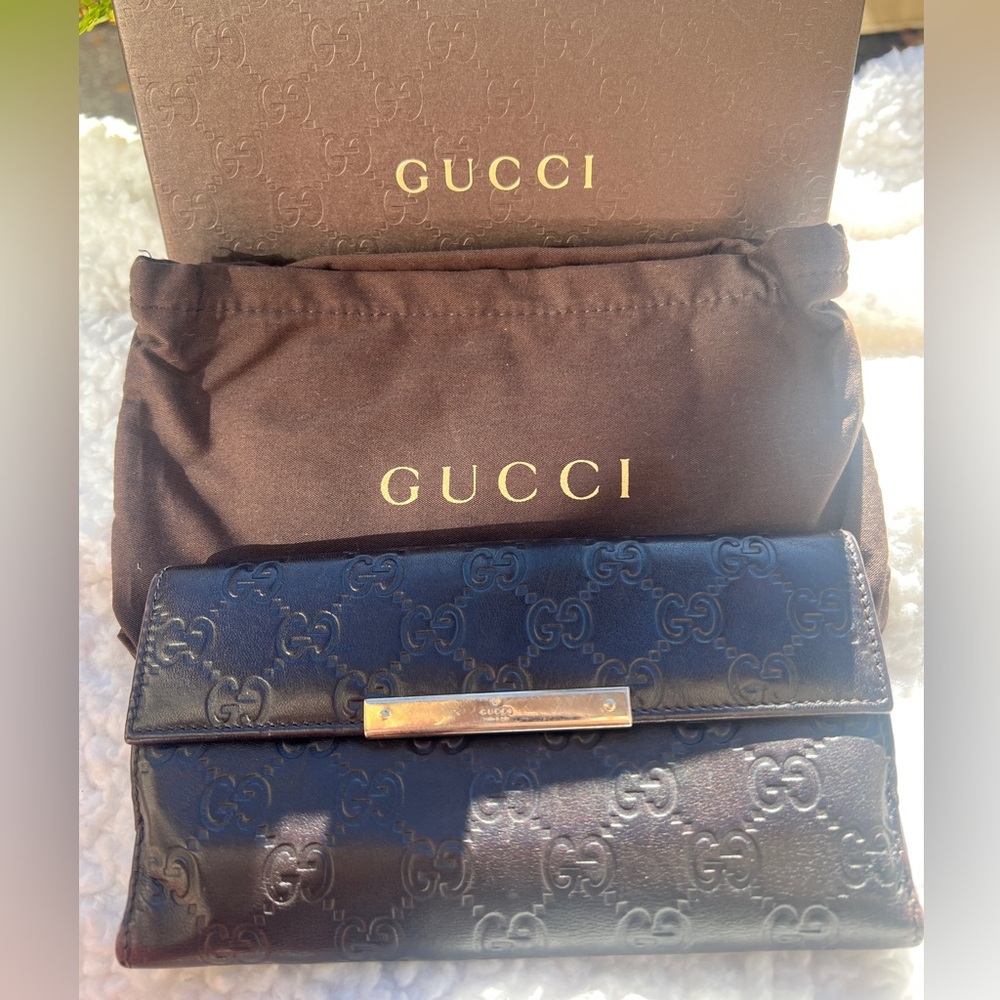 i
Gucci Dark Brown Guccissima Leather Flap Continental Wallet